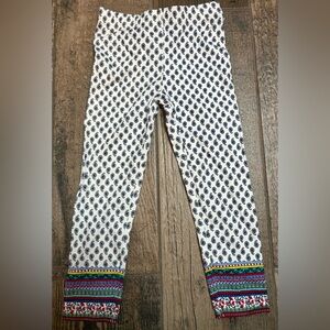 Carter’s Multicolor Leggings. Size: 2T